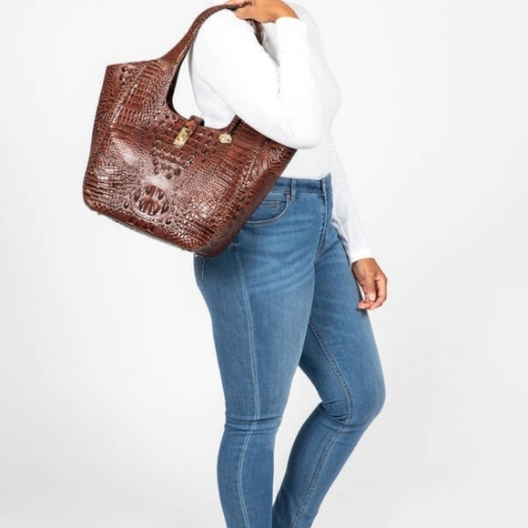 BRAHMIN NWT Designer Shoulder Bag Tote Italian Leather Embossed - Picture 8 of 11